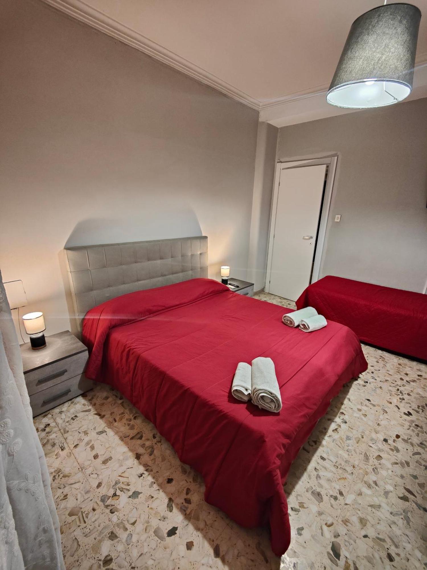 Etnea Gioeni House Suite Catania-Fontanarossai nemzetközi repülőtér Szoba fotó